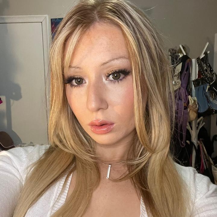 sarahhchi0 avatar